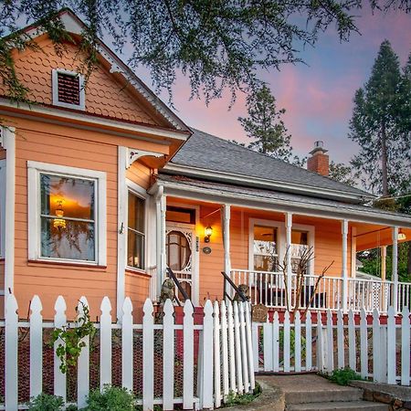 The Golden Parlor- Historic Victorian, Hot Tub Villa Grass Valley Exterior photo