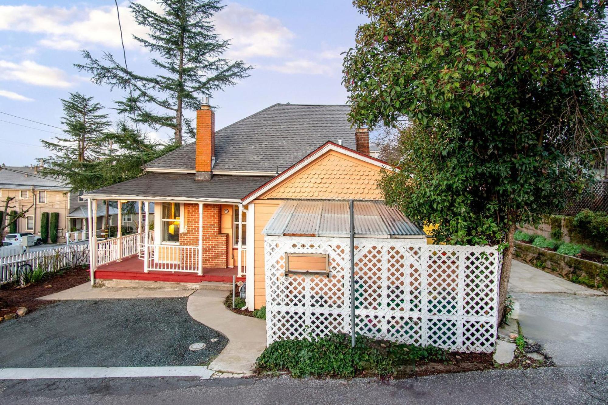 The Golden Parlor- Historic Victorian, Hot Tub Villa Grass Valley Exterior photo